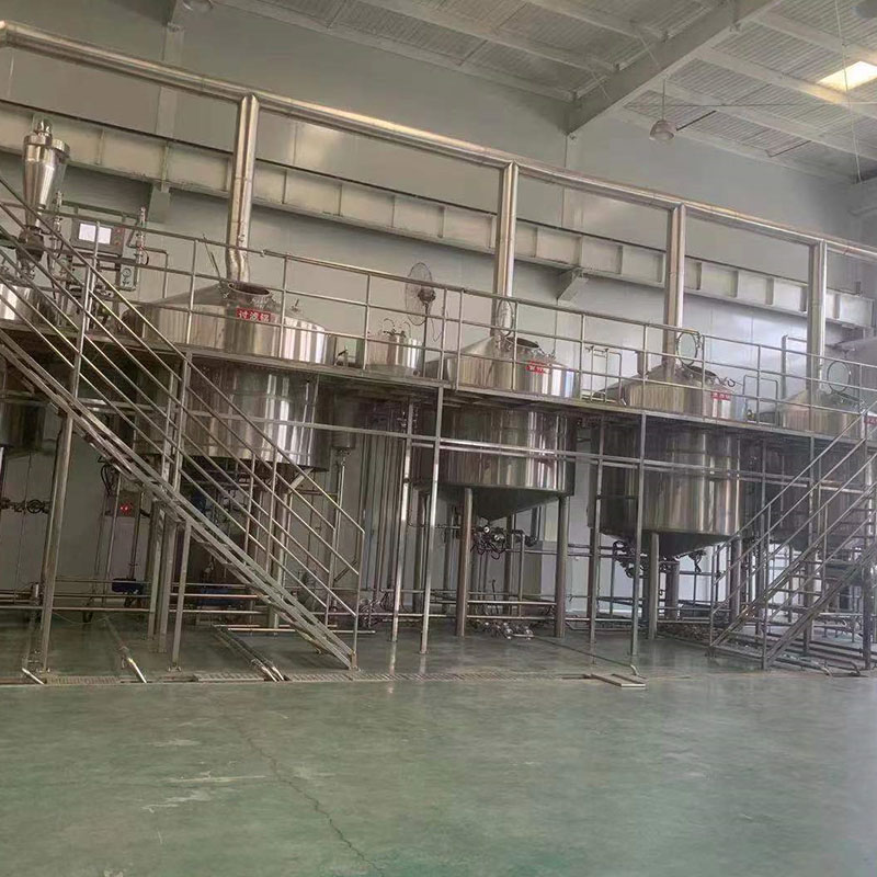 隆安精酿啤酒设备厂—平面布置、设备设计、制造、调试、培训等一条龙服务_COPY